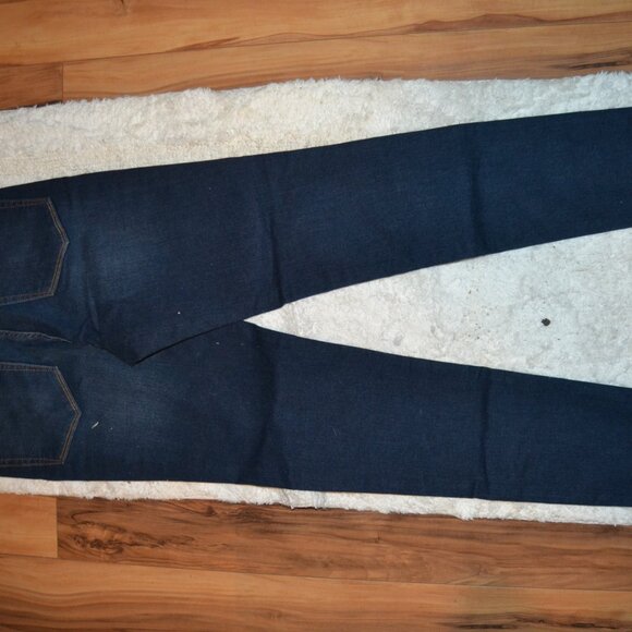 Chaps Jeans NWT - size 8 button fly  High Rise Skinny - Picture 2 of 2